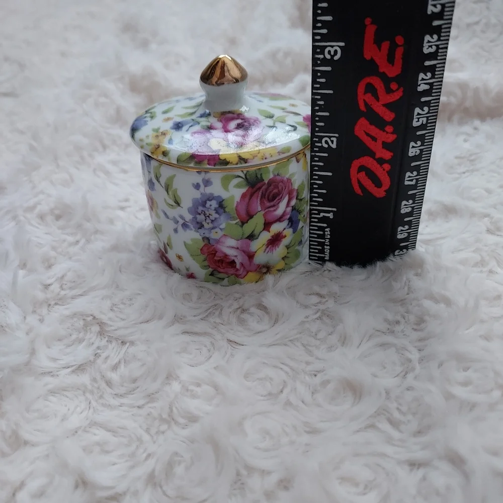 Lovely Floral jar small votive candle trinket box gold tipped lid Cottagecore